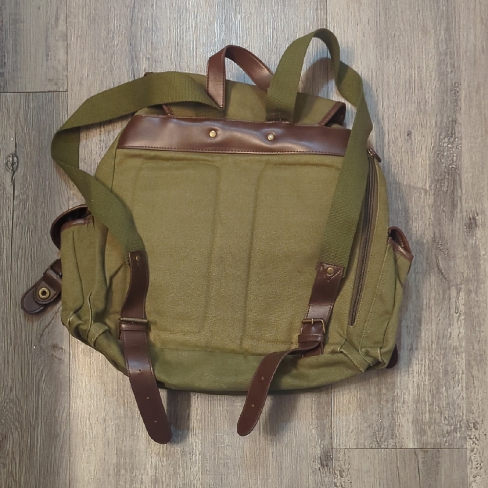 Disney Olive and Brown Backpack - Picture 4 of 6